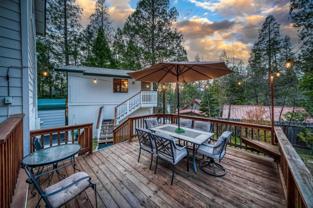 Black Bear Cabin Bass Lake Exterior photo